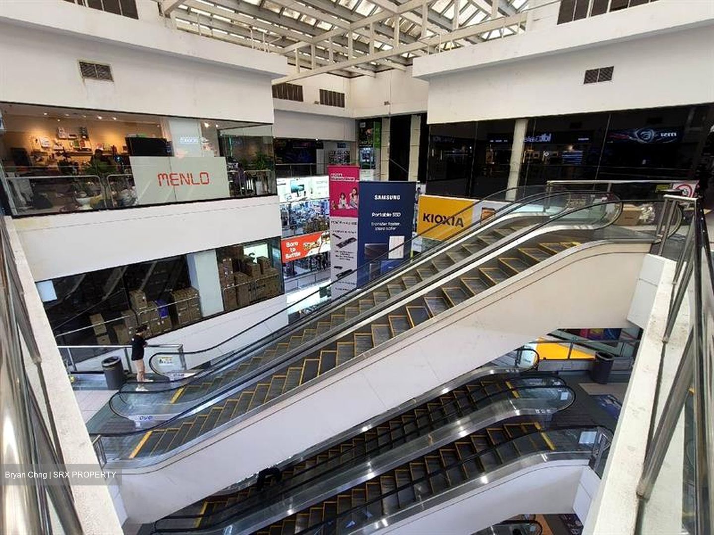 Sim Lim Square (D7), Shop House #467546821